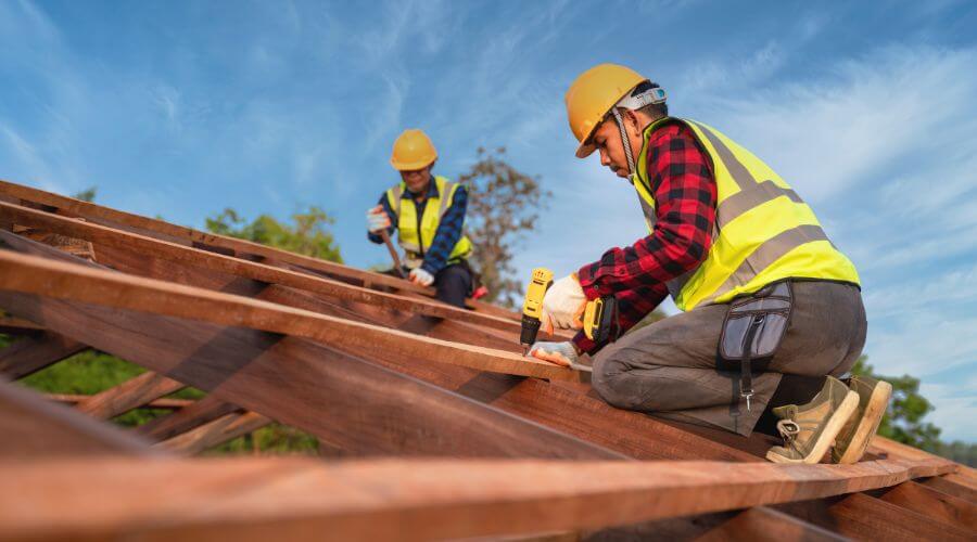 Expert Emergency Roof Repairs services in Henning, IL